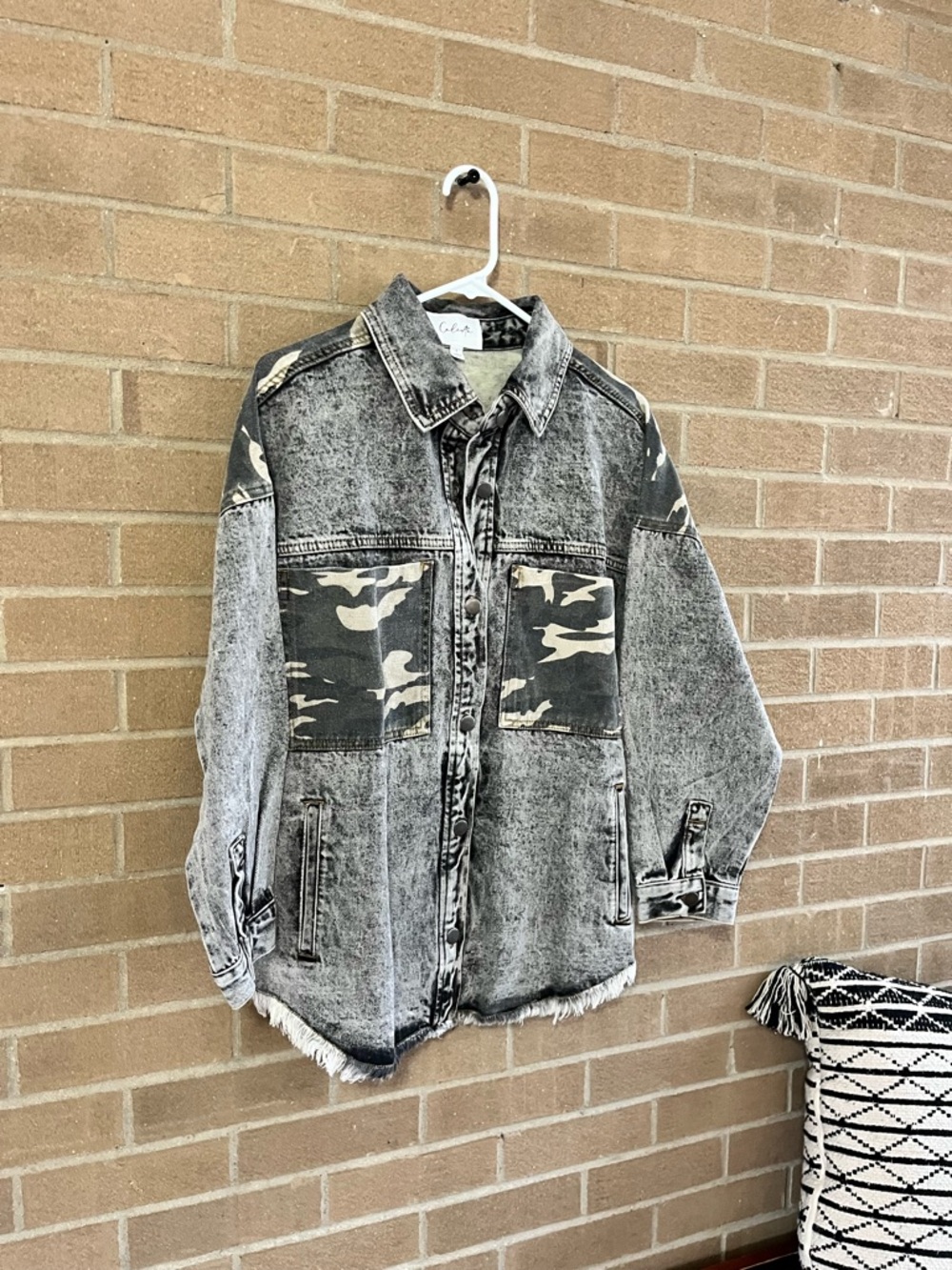 Washed Black Camo Panel Denim Jacket - Picture 3 of 4